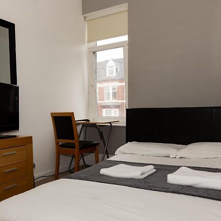Alexander Apartments Rooms 2 South Shields Esterno foto
